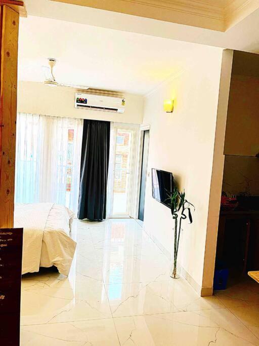 Apartment Near Airport Minimalistic New Delhi